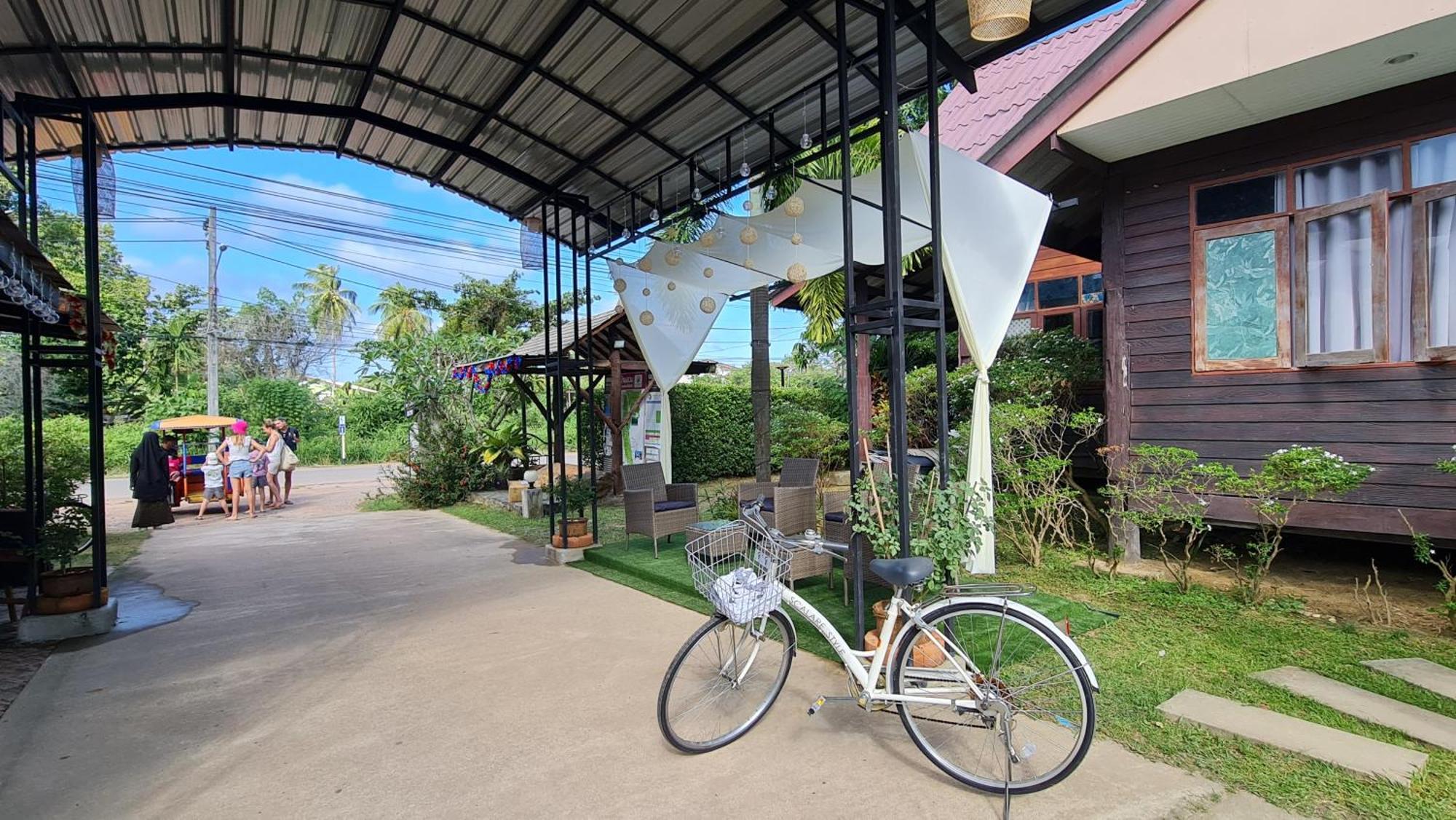 Baan Suan Rim Klong Resort Ko Lanta Buitenkant foto